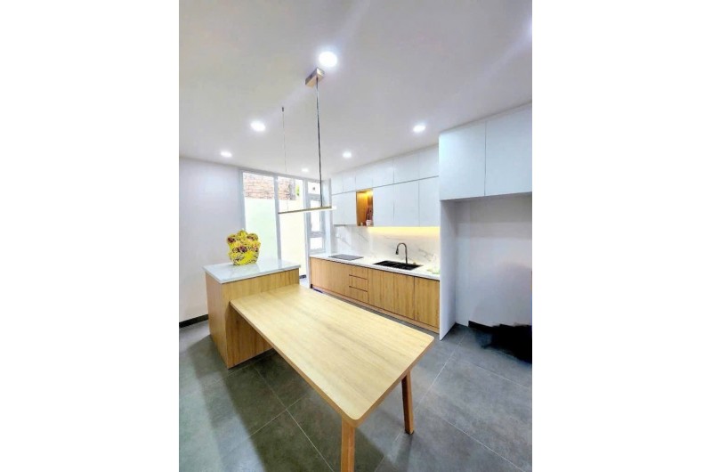 Hương Lộ 2, Sát Bệnh viện Bình Tân, Giáp Khu Tên Lửa, 56m2 (4,5x13) Nhà Mới Xây 4 Tầng Full Nội Thất, Hẻm Ôtô 7m, Nhỉnh 5 Tỷ Còn TL