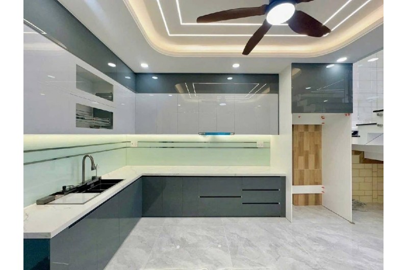 Mã Lò, Sát Bệnh Viện Bình Tân, DT 50m2 (4x13m) 5 Tầng, Hẻm Nhựa 6m Ôtô Ngủ Nhà, Khu KD Mua Bán Sầm Uất, Nhỉnh 6 Tỷ Còn TL