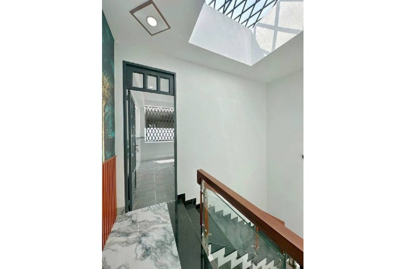 Mã Lò, Sát Bệnh Viện Bình Tân, DT 50m2 (4x13m) 5 Tầng, Hẻm Nhựa 6m Ôtô Ngủ Nhà, Khu KD Mua Bán Sầm Uất, Nhỉnh 6 Tỷ Còn TL