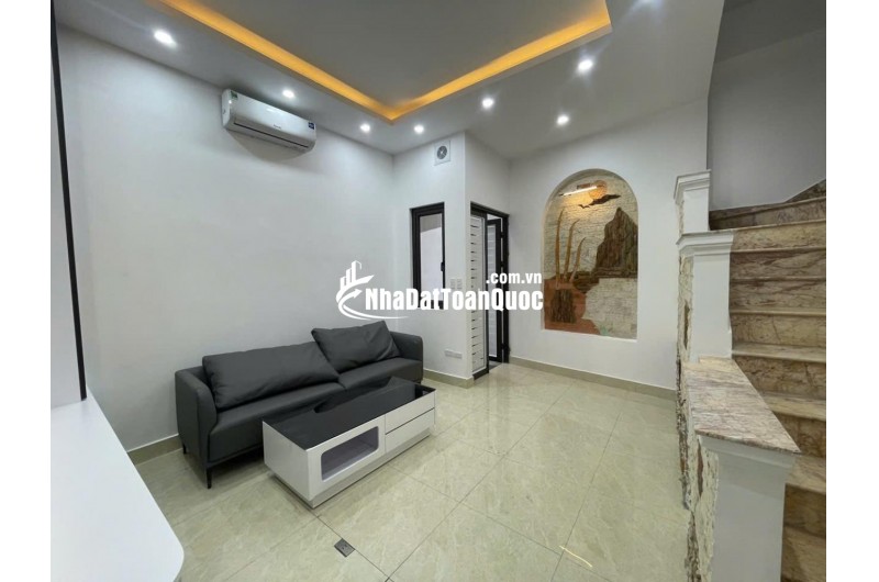 Bán nhà Khương Trung- 50m ra mặt phố - Giá đầu tư- 54m2