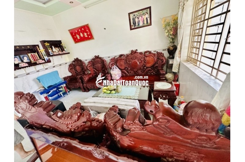 Bán nhà trong ngõ đường Số 8, Linh Xuân, Thủ Đức. DT 174m2, 2 tầng, 4PN, SH, giá 6.15 tỷ. LH: 0933125879