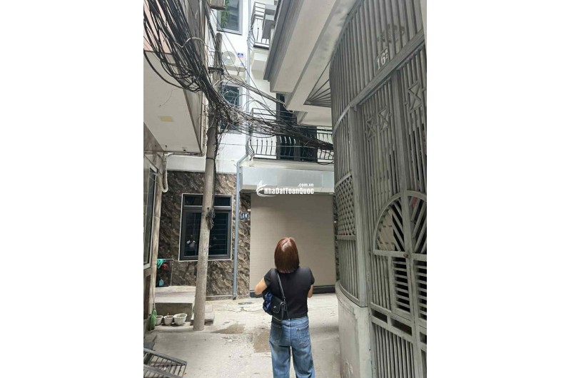 Nhà đẹp khương trung-32m chỉ 2.850 tỷ-full nội thất-3 tầng ở ngay