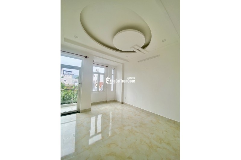 Bán nhà 64m², 4PN, 4WC, 3 tầng, Q.9, 7,05  tỷ, sổ hồng