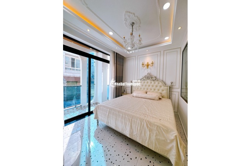 Nhà 6 Tầng Thang Máy Gò Vấp P5, Hẻm xe hơi 6M, 4x15m, Chỉ 11.9 Tỷ TL
