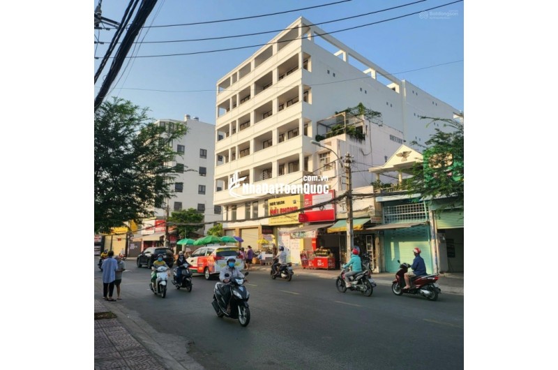 Giảm 6 tỷ bán gấp mặt tiền 6x30 Lê Quang Định, GIÁ BÁN: 19,5 TỶ