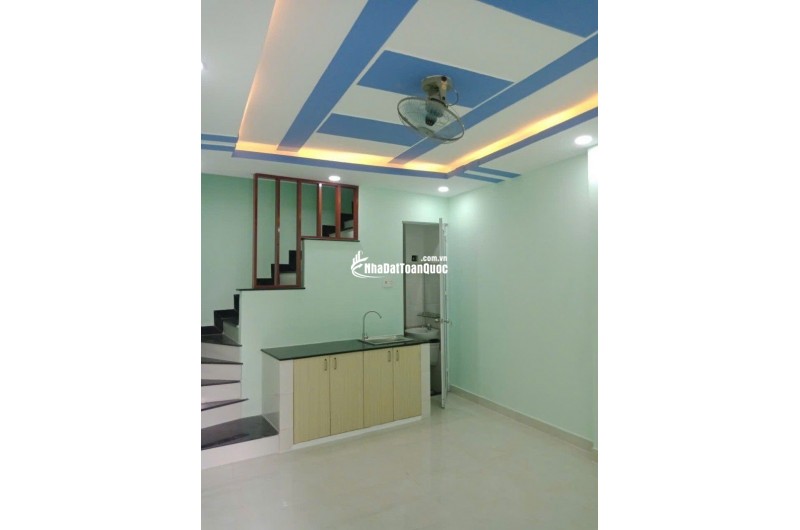 ĐƯỜNG PHAN ĐÌNH PHÙNG - PHÚ NHUẬN - HẺM Ô TÔ - SÁT QUẬN 1 - KẾ BÊN PHAN XÍCH LONG - 30M2 - 4 TẦNG BTCT - SỔ VUÔNG - NHÀ MỚI VÀO Ở NGAY - GIÁ 3.2 TỶ