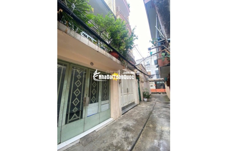Bán nhà Bình Thạnh gần Thị Nghè-2 Lầu HẺM XE HƠI cách 15M- 42M2-Chỉ 5.2 đồng