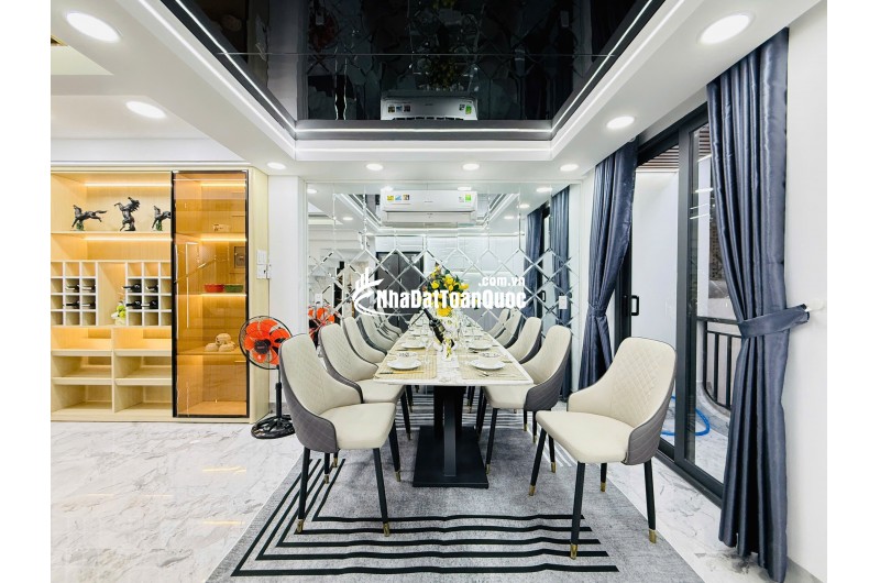 Chính chủ bán shophouse mặt tiền chợ An Sương, Tân Hưng Thuận, Quận 12