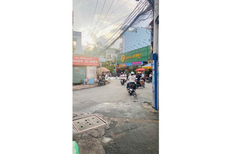 Cho thuê nhà nguyên căn HXH  đường 339 Phước Long B Quận 9 1T1L 3PN 2WC giá 10tr