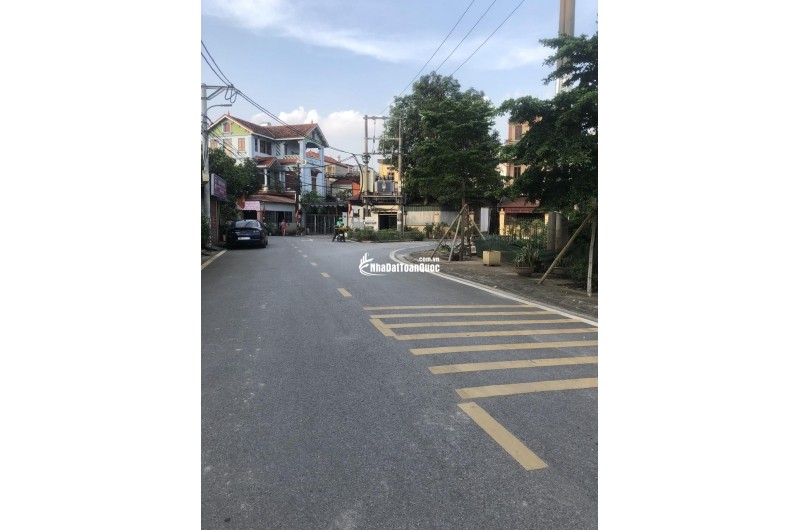  ĐẤT VIP ĐA TỐN - GIA LÂM - VUÔNG A4 - NGÕ THÔNG. Ô TÔ NGỦ TRONG NHÀ - Ở SƯỚNG
68,6m2  NHỈNH 6 tỷ