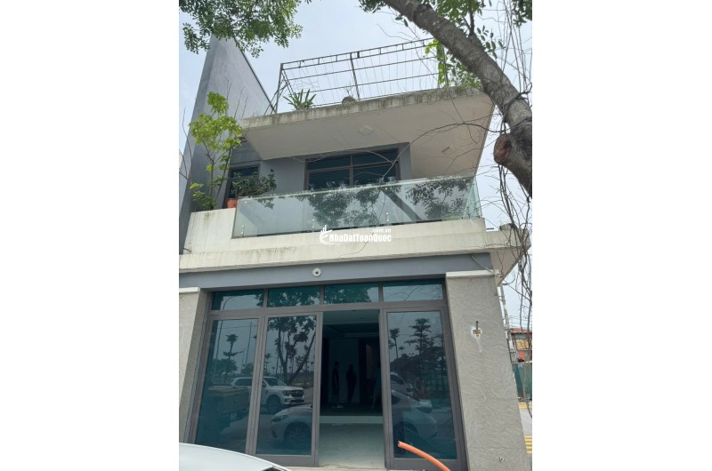 LÔ GÓC SIÊU VIP TẶNG KÈM NHÀ 3 TẦNG