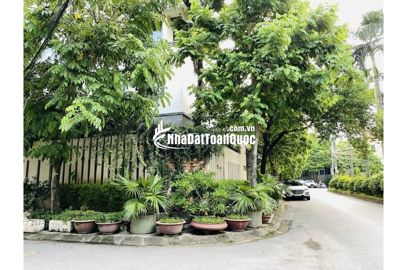 HÀNG ĐẸP VẠN PHÚC – Ở LÀ SƯỚNG – LÀM VĂN PHÒNG LÀ CHẤT – ĐẦU TƯ LÀ LỜI