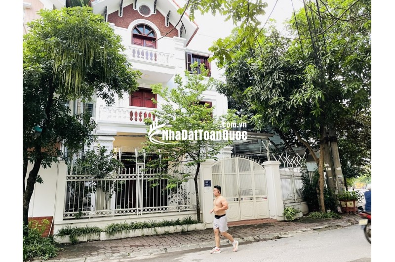 BIỆT THỰ ĐẸP – ĐẤT LÀNH SINH LỘC – GIỮ TIỀN AN TOÀN – HÀNG CỰC HIẾM VẠN PHÚC