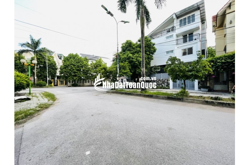 BIỆT THỰ ĐẸP – ĐẤT LÀNH SINH LỘC – GIỮ TIỀN AN TOÀN – HÀNG CỰC HIẾM VẠN PHÚC
