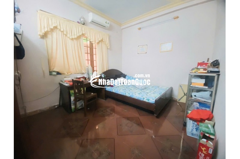  Biệt thự Lê văn việt - giảm giá sâu 6.5 tỷ – 2 mặt tiền thoáng mát - 7PN - ô tô ngủ trong nhà.