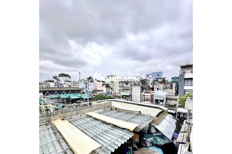 BÁN NHÀ Q10- MẶT TIỀN NGAY CHỢ NGUYỄN TRI PHƯƠNG- 5 TẦNG Ở NGAY: NHỈNH 10 TỶ. Mr Vũ: 0933 910 039