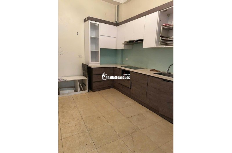 Bán Nhà Trung Tâm Phùng Khoang – 37m² x 5 Tầng – 2 Mặt Thoáng – Chỉ 8 Tỷ!