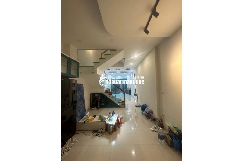 KHU VIP LÊ TRỌNG TẤN  NHÀ 3 TẦNG SÁT MẶT TIỀN, HẺM XE TẢI NÉ 6M