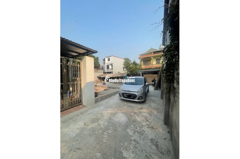 Bán Gấp - Tằng My- Nam Hồng – Đông Anh 70 m2 . mặt tiền: 5 m Đường rộng 3.5 m .giá chào 4,4 tỷ. Liên hệ: Nhung Omi: 0348866668