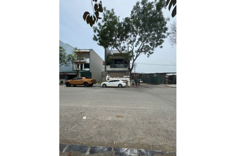 LÔ GÓC SIÊU VIP TẶNG KÈM NHÀ 3 TẦNG