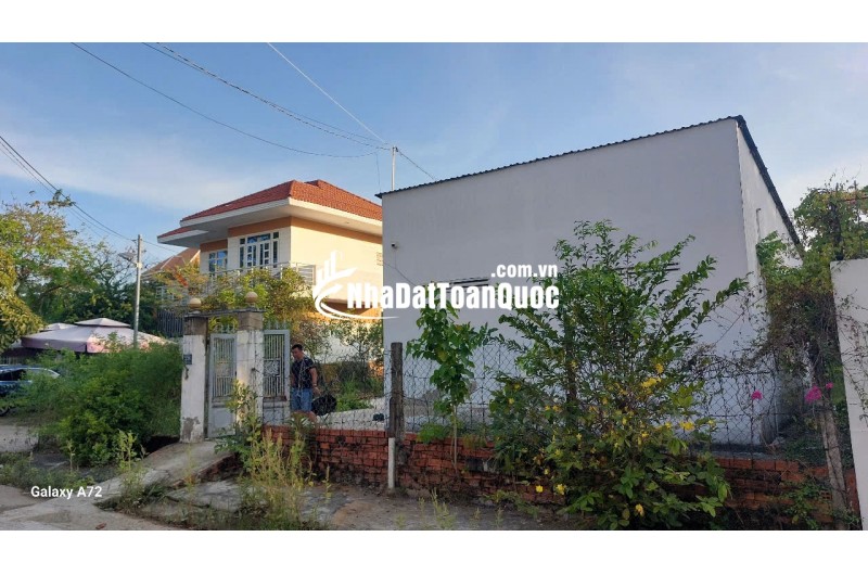 CHÍNH CHỦ BÁN ĐẤT BIỆT THỰ HIỆP BÌNH CHÁNH, DT 343.8M2, DTSD 448,1M2,CHỈ 27 TỶ. LH:0947961777.