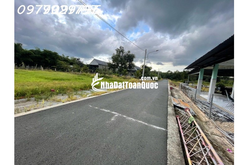 DUY NHẤT CÒN 1 NỀN ĐẤT THỔ CƯ THỊ TRẤN DẦU TIẾNG, ĐẦU TƯ CHỈ VỚI 200 TRIỆU