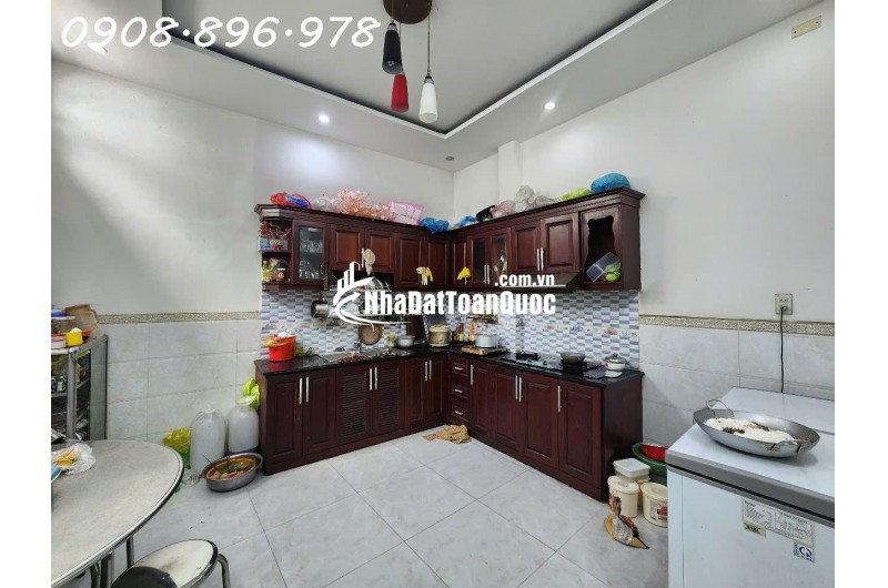 Cơ Hội Vàng! Nhà Phố 4 Tầng 68m², Phạm Thế Hiển, Quận 8 - Chỉ 13 Tỷ!