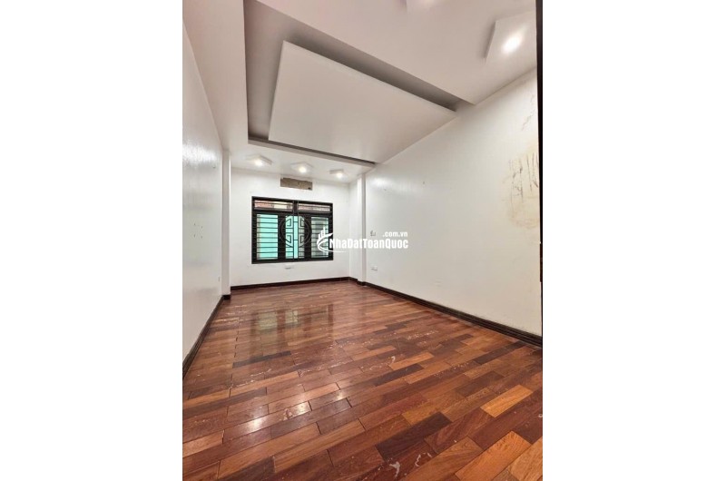 Bán Nhà Phân Lô Tô Hiệu, Hà Đông – 44m² x 5 Tầng, Ô Tô Tránh – Sổ Đỏ Riêng
