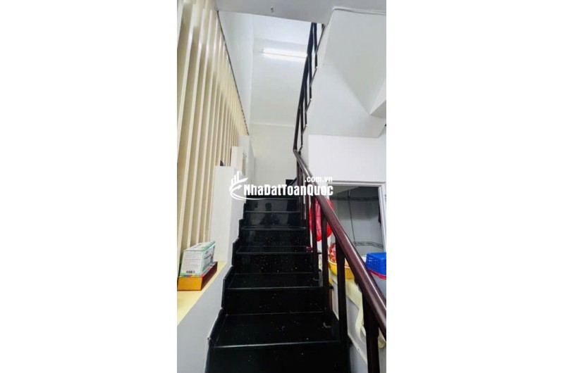  BÁN NHÀ MẶT TIỀN  NGUYỄN QUÝ ANH – TÂN SƠN NHÌ, TÂN PHÚ Giá: 8 Tỷ nhỉnh
