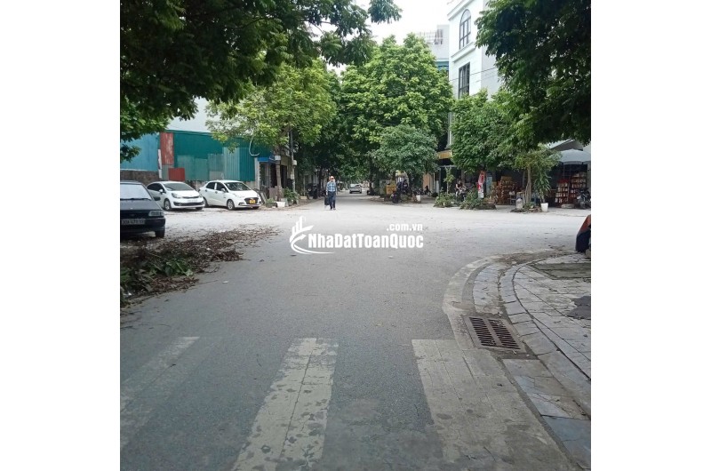 NHÀ ĐẸP- GIÁ TỐT - Vị Trí Đắc Địa Tại Khu Đấu Giá Ngõ Cổng Kiến Hưng, Hà Đông DT 50m2x 7T giá 16.3 tỷ