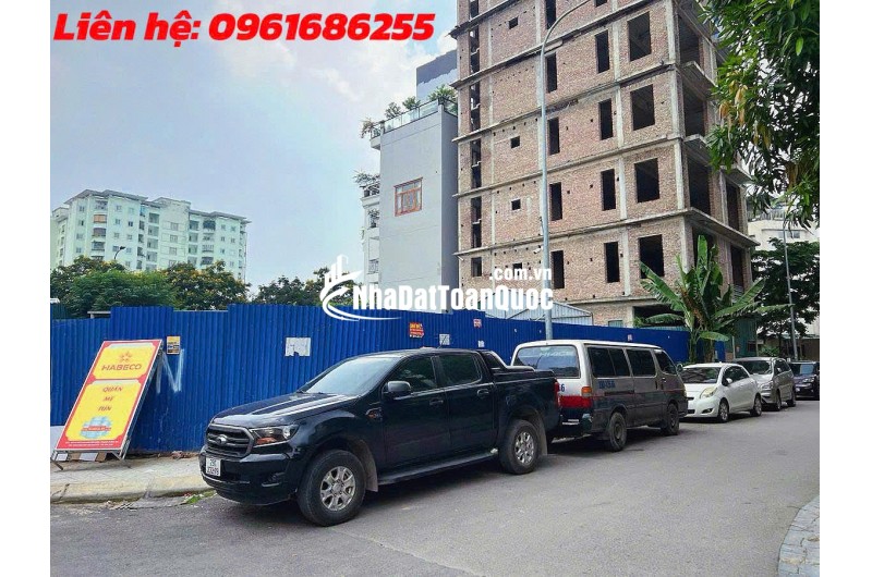 Bán đất ngõ 168 Nguyễn Xiển Thanh Xuân lô góc 2 mặt phố 3 mặt thoáng DT 635m2 giá 198 tỷ