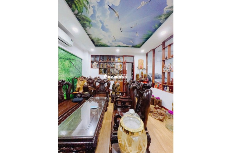 Nhà 3/2 quận 10 giá chỉ 32 tỷ, phong thủy tốt hốt ngay
