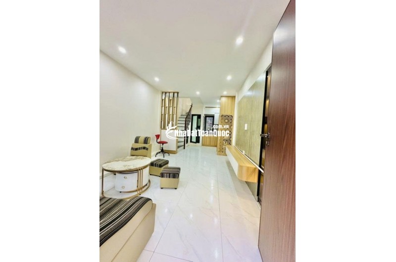 Nhà Hiếm Giá nhỉnh 2tỷ9xx - Nguyễn An Ninh - Trương Định - Căn hộ 2 tầng x 30m2