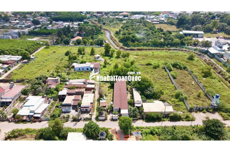 Cắt lỗ 500 triệu, nhà trọ 2 mặt tiền dòng tiền 20 triệu/tháng, gần sân bay Long Thành