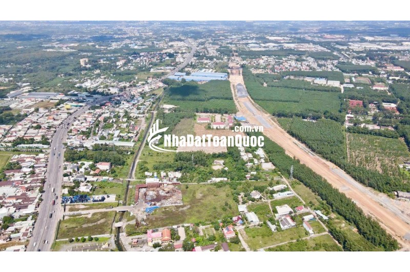 Cắt lỗ 500 triệu, nhà trọ 2 mặt tiền dòng tiền 20 triệu/tháng, gần sân bay Long Thành