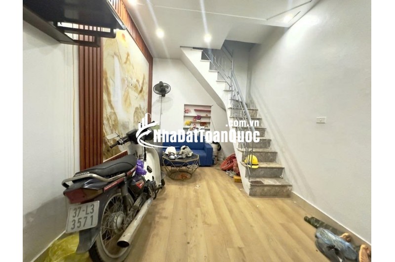 Siêu hiếm Nhà đẹp 75m ra Phố Bạch Mai 23m *4T giá chỉ nhỉnh 3 tỷ Sổ đỏ cất két