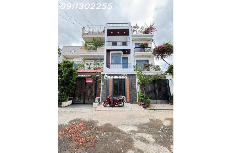 Bán nhà mới xây xong  sát  MT hẻm 175 ĐS2 Phường Tăng Nhơn Phú B - 7.2 tỷ