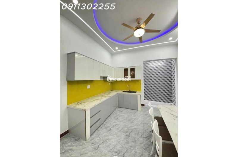 Bán nhà mới xây xong  sát  MT hẻm 175 ĐS2 Phường Tăng Nhơn Phú B - 7.2 tỷ