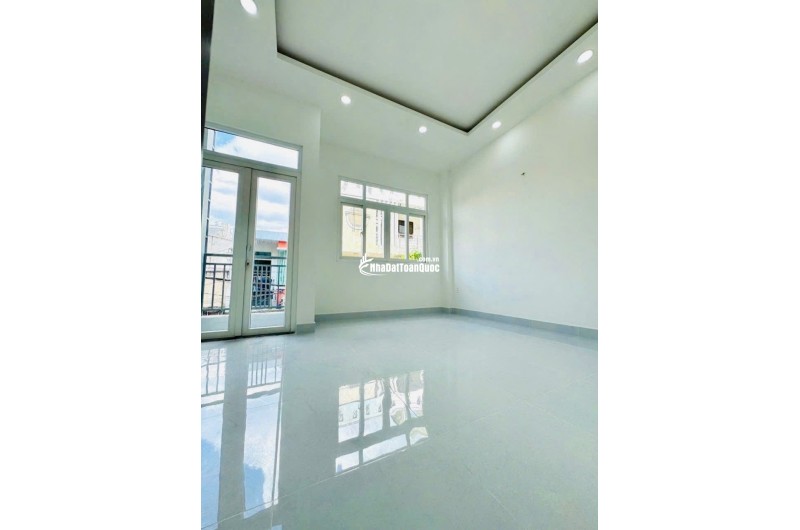 nhà bán - Vườn Lài - Tân Phú - Hẻm Xe Hơi Thông - 50m2 - ngang 4.6m - giá chỉ 6 tỷ.