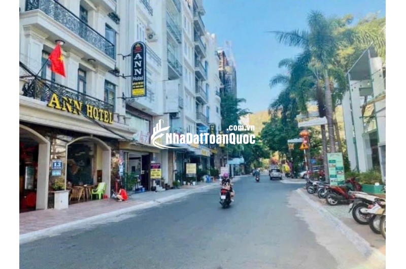 CẦN BÁN KHÁCH SẠN 1 TRỆT 6 LẦU - MẶT TIỀN PHAN HUY CHÚ, PHƯỜNG 2, TP. VŨNG TÀU