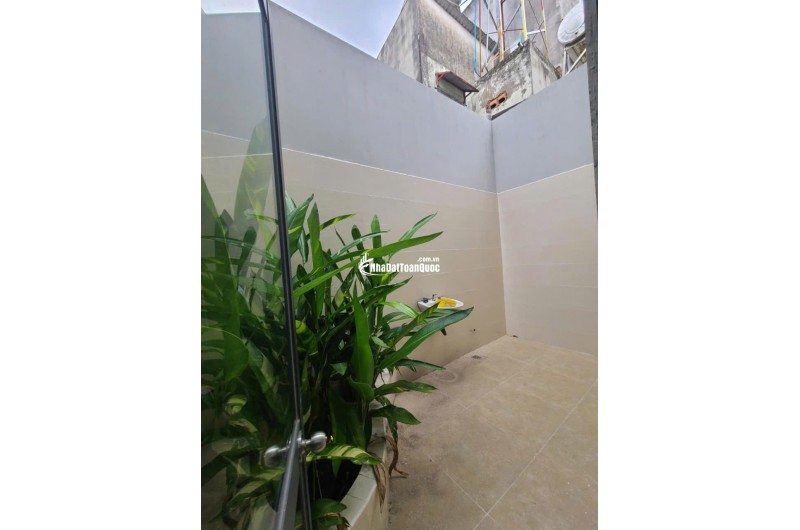 cần bán gấp nhà  tô Ký.giảm liên tiếp 300tr chào 5.3 tỷ. Gấp giảm 200tr chào 5.6 tỷ TL Gấp giảm 200tr chào 5.8 tỷ TL GẤP  chủ giảm 200tr chào 6 tỷ