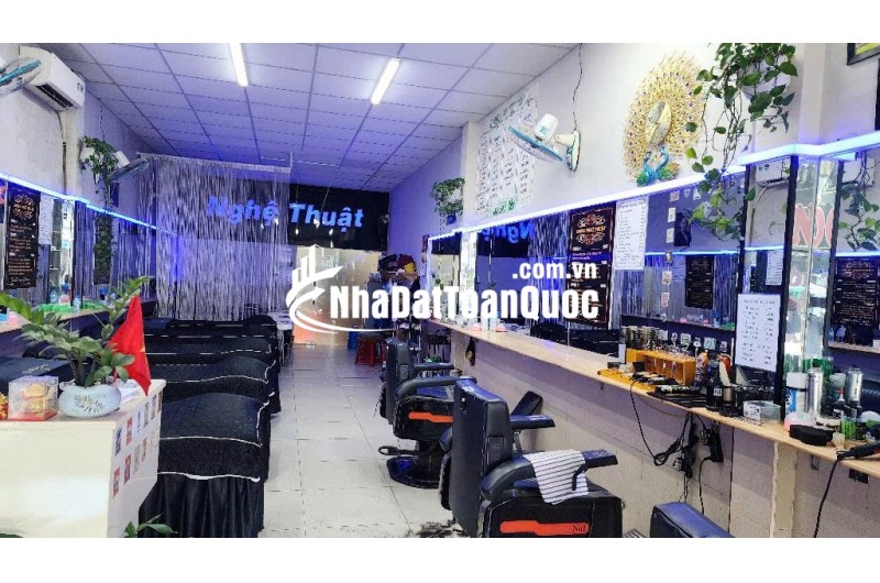 nhà MẶT TIỀN TÔ KÝ- Ngay NGÃ TƯ TÔ KÝ- BÙI VĂN NGỮ- NGUYỄN HỮA CẦU -DÒNG TIỀN 17TR/THÁNG- CHÂN DÀI MIÊN MAN
Liên hệ em Cấp 0985012658 để đc tư vấn