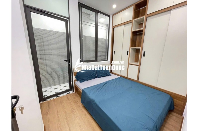 Em bán Nhà tập thể Phố Tân Mai T1 sổ đỏ 24/60m 1 Phòng Khách, 2 phòng ngủ, bếp, 1 nhà ra phố Tân Mai giá chỉ 2,86 tỷ