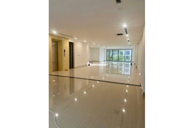 XÃ ĐÀN 147M (9 TẦNG) MT 6.4M GIÁ CHÀO 170 TỶ ĐỐNG ĐA. LH:0979491909, 0908882298.