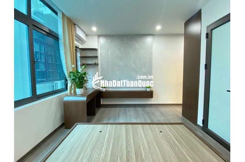 NHÀ ĐẸP NGAY TT QUẬN THANH XUÂN, 5 TẦNG THANG MÁY Ở LUÔN, CHỈ 7,X TỶ. LH:0908882298