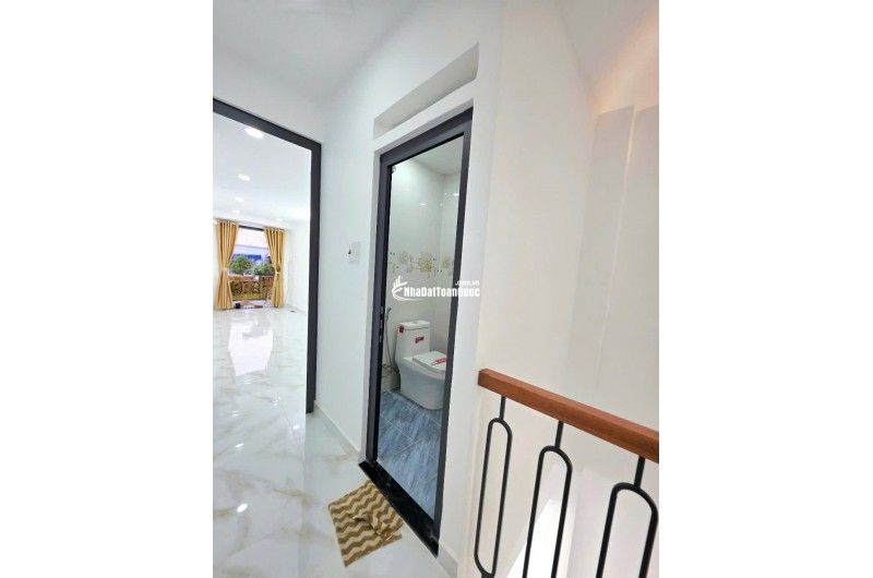  NHÀ MẶT TIỀN GIÁ RẺ – NGAY GÒ XOÀI – ĐƯỜNG 8M – CHỈ 2.98 TỶ – DUY NHẤT 1 CĂN 