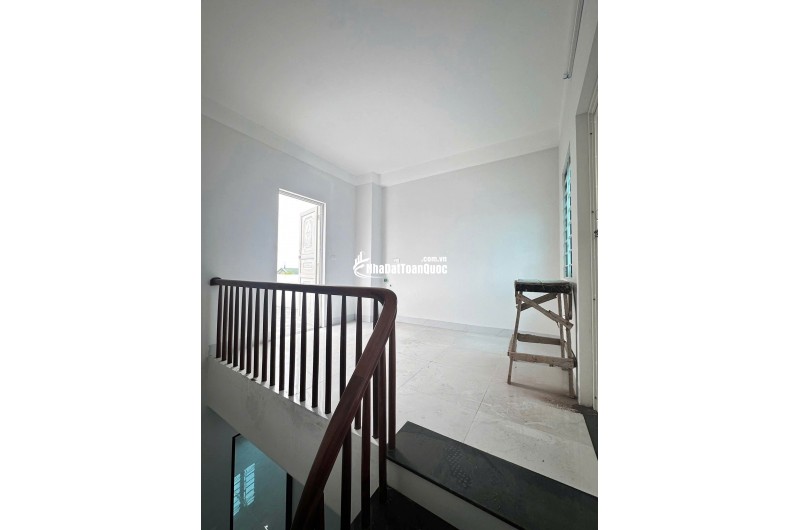 BÁN NHÀ TẠI QUANG TRUNG YÊN NGHĨA HÀ ĐÔNG DT 30M2 THỰC 57M2. MT 5,7M CHÀO GIÁ 5TY290