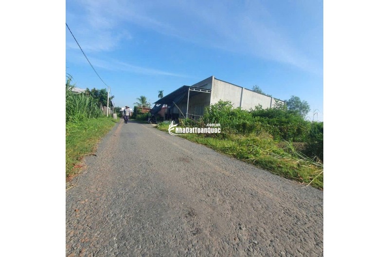 Bán gấp 200m2 đất giá 210 triệu liên hệ 0357 645 645