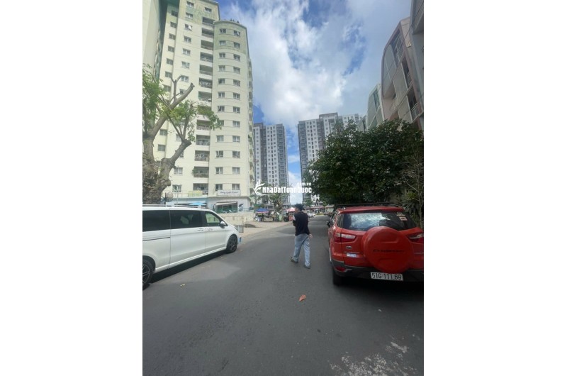 CHÍNH CHỦ BÁN CĂN HỘ CONIC GARDEN B. DT 47M2 1PN CÓ BAN CÔNG THOÁNG MÁT. 1.6 TỶ. LH;0938035373