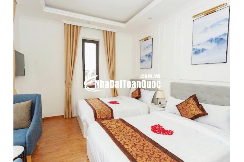 CHO THUÊ KHÁCH SẠN FULL NỘI THẤT ĐƯỜNG PHÙ ĐỔNG THIÊN VƯƠNG PHƯỜNG 8 giá 70tr